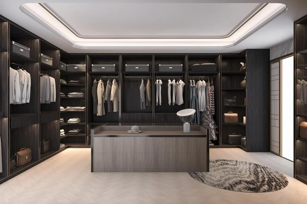 Planing black luxury walk-in closet ideas