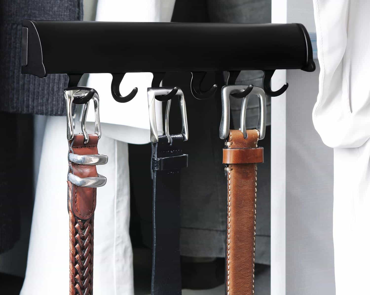 Belt rack