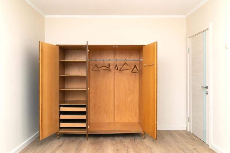 Discover the 5 Benefits of FreeStanding Closet Systems