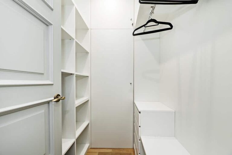 How to Turn a Room Into a Closet in 10 Steps Easy Guide